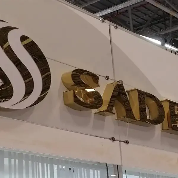 sade iş fuar standı